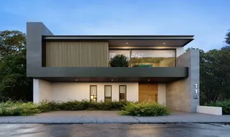 Foto de inmueble en CASA EN VENTA DE 4 RECAMARAS, 4 BAÑOS #,, Col. Residencial Lomas Punta del Este C.P. 37296, León