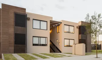 Foto de inmueble en Av. Monte Everest #110, Col. Residencial Los Cántaros C.P. 38183, Apaseo el Grande