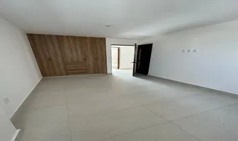Foto de inmueble en Estancieros #121, Col. Valle del Campestre C.P. 37150, León