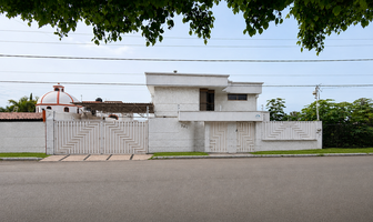 Foto de inmueble en Paseo de la altiplanicie, Col. Villas de Irapuato C.P. 36670, Irapuato
