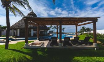 Foto de inmueble en Boulevard Acapulco Barra Vieja, Col. Alfredo V Bonfil C.P. 39893, Acapulco de Juárez