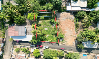 Foto de inmueble en Arboledas, Col. Barrio Viejo C.P. 40883, Zihuatanejo de Azueta