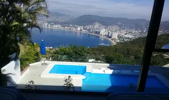 Foto de inmueble en Las brisas #1, Col. Club Residencial las Brisas C.P. 39867, Acapulco de Juárez