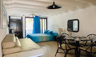 Foto de inmueble en Paseo de las Garzas, Col. Ixtapa C.P. 40884, Zihuatanejo de Azueta