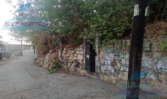 Foto de inmueble en Col. Jardín Palmas, Acapulco, Col. Jardín Palmas C.P. 39422, Acapulco de Juárez
