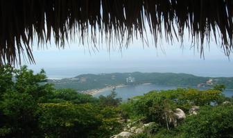 Foto de inmueble en , Col. La Cima C.P. 39730, Acapulco de Juárez