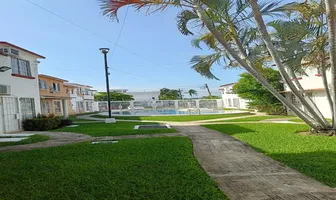 Foto de inmueble en Llano largo  #369, Col. La Marquesa C.P. 39906, Acapulco de Juárez
