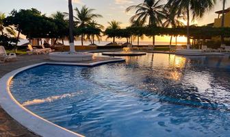 Foto de inmueble en Sección Hotelera del Desarrollo Turístico Marina Ixtapa, Col. La Moraleja C.P. 40880, Zihuatanejo de Azueta