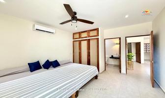Foto de inmueble en , Col. La Puerta C.P. 40880, Zihuatanejo de Azueta