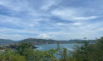Foto de inmueble en Montecristo, contramar 2, cerro del almacen, Col. La Ropa C.P. 40895, Zihuatanejo de Azueta