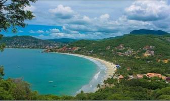 Foto de inmueble en Playa La Ropa, Col. La Ropa C.P. 40895, Zihuatanejo de Azueta