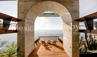 Foto de inmueble en Punta Garrobo, Col. La Ropa C.P. 40895, Zihuatanejo de Azueta