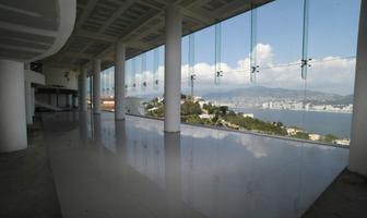 Foto de inmueble en , Col. Las Brisas C.P. 39867, Acapulco de Juárez