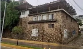 Foto de inmueble en CALZADA COSTERA MIGUEL ALEMAN #490, Col. Las Playas C.P. 39390, Acapulco de Juárez