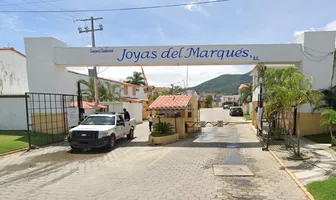 Foto de inmueble en CONDOMINIO DIAMANTE #8, Col. Llano Largo C.P. 39906, Acapulco de Juárez