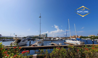Foto de inmueble en BLVD PASEO IXTAPA, Col. Marina Ixtapa C.P. 40880, Zihuatanejo de Azueta