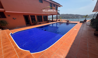 Foto de inmueble en CERRO DEL ALMACEN, Col. Marina Ixtapa C.P. 40880, Zihuatanejo de Azueta