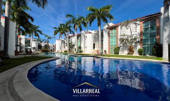 Foto de inmueble en IXTAPA, Col. Marina Ixtapa C.P. 40880, Zihuatanejo de Azueta