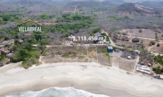 Foto de inmueble en TRONCONES, Col. Marina Ixtapa C.P. 40880, Zihuatanejo de Azueta