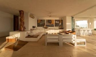Foto de inmueble en Veleros, Col. Marina Ixtapa C.P. 40880, Zihuatanejo de Azueta