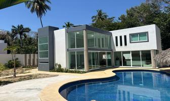 Foto de inmueble en ixtapa, Col. Marina Ixtapa C.P. 40880, Zihuatanejo de Azueta