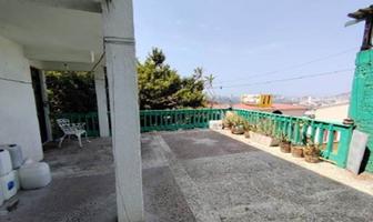 Foto de inmueble en , Col. Marroquín C.P. 39640, Acapulco de Juárez