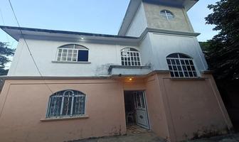 Foto de inmueble en Juan N Alvarez, Col. Navidad de Llano Largo C.P. 39815, Acapulco de Juárez