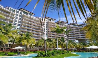 Foto de inmueble en Av. Costera Las Palmas, Col. Playa Diamante C.P. 39897, Acapulco de Juárez