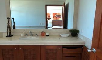 Foto de inmueble en Av de las naciones, Col. Playa Diamante C.P. 39897, Acapulco de Juárez