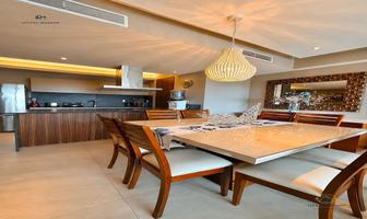 Foto de inmueble en Costera LAS Palmas 10 #10, Col. Playa Diamante C.P. 39897, Acapulco de Juárez