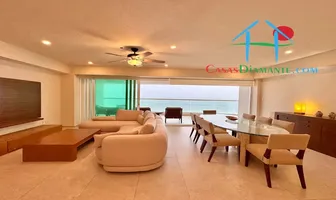 Foto de inmueble en Av Costera de las Palmas #127, Col. Princess del Marqués Secc I C.P. 39890, Acapulco de Juárez