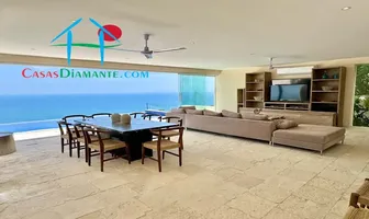 Foto de inmueble en P.º de Las Rocas #11a, Col. Real Diamante C.P. 39897, Acapulco de Juárez
