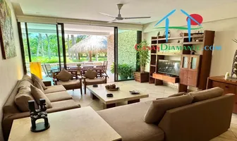 Foto de inmueble en Costera de las Palmas #702, Col. Residencial La Isla C.P. 39897, Acapulco de Juárez