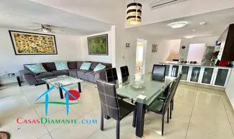 Foto de inmueble en Villas Terrasol #21, Col. Terrasol C.P. 39893, Acapulco de Juárez