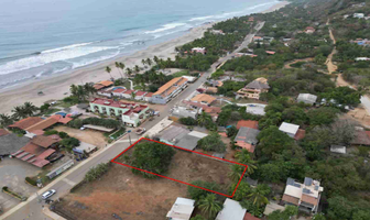 Foto de inmueble en , Col. Troncones (Emiliano Zapata) C.P. 40807, La Unión de Isidoro Montes de Oca