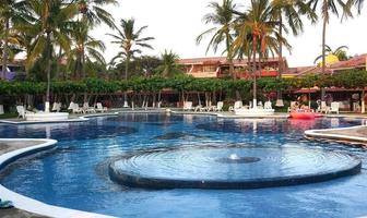 Foto de inmueble en Boulevard Paseo Ixtapa, Col. Zona Hotelera I C.P. 40883, Zihuatanejo de Azueta