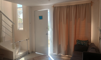 Foto de inmueble en La vivienda ubicada actualmente en el número oficial 44 cuarenta y cuatro, vivienda “C”, de la calle, Col. Fuentes de Tizayuca C.P. 43816, Tizayuca