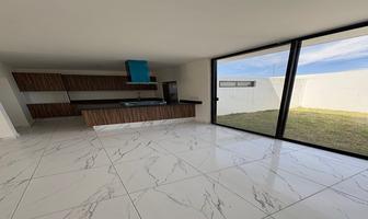 Foto de inmueble en Av Adamar, Col. Adamar C.P. 45646, Tlajomulco de Zúñiga