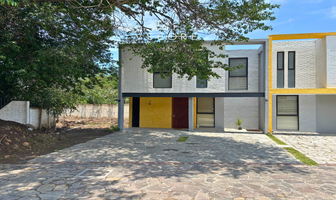 Foto de inmueble en Ocampo, Col. Ajijic Centro C.P. 45920, Chapala