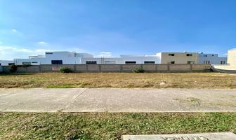 Foto de inmueble en Avenida Madeiras, Col. Altaterra II C.P. 45134, Zapopan