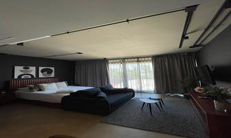 Foto de inmueble en AV LA PAZ, Col. Americana C.P. 44160, Guadalajara