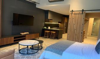 Foto de inmueble en Av. La Paz, Col. Americana C.P. 44160, Guadalajara