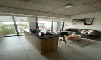 Foto de inmueble en Av. Miguel Hidalgo, Col. Americana C.P. 44160, Guadalajara