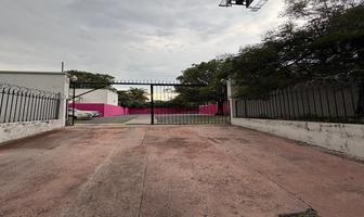 Foto de inmueble en Av Vallarta, Col. Americana C.P. 44160, Guadalajara