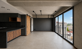 Foto de inmueble en Av. de la Paz, Col. Americana C.P. 44160, Guadalajara