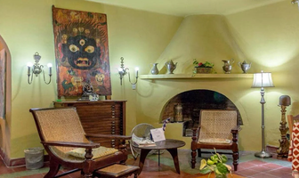 Foto de inmueble en CALLE BRUCELAS, Col. Americana C.P. 44160, Guadalajara