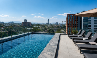 Foto de inmueble en Soneto Residencial, Col. Americana C.P. 44160, Guadalajara