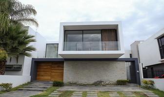 Foto de inmueble en AV ARBOLADA BOSQUE DE SANTA ANITA, Col. Arboleda Bosques de Santa Anita C.P. 45645, Tlajomulco de Zúñiga