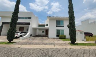Foto de inmueble en Arboleda, Col. Arboleda Bosques de Santa Anita C.P. 45645, Tlajomulco de Zúñiga