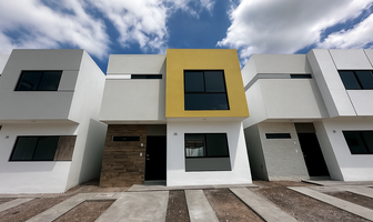 Foto de inmueble en PASEO PONTEVEDRA, Col. Arboleda Bosques de Santa Anita C.P. 45645, Tlajomulco de Zúñiga
